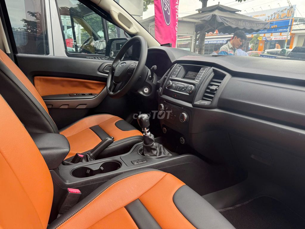 RANGER XLS MT Số sàn Model trợ lực điện 2019. Mua bán Ô tô tại Quận Tân Phú Tp Hồ Chí Minh được đăng bởi Trần Thành hình 7