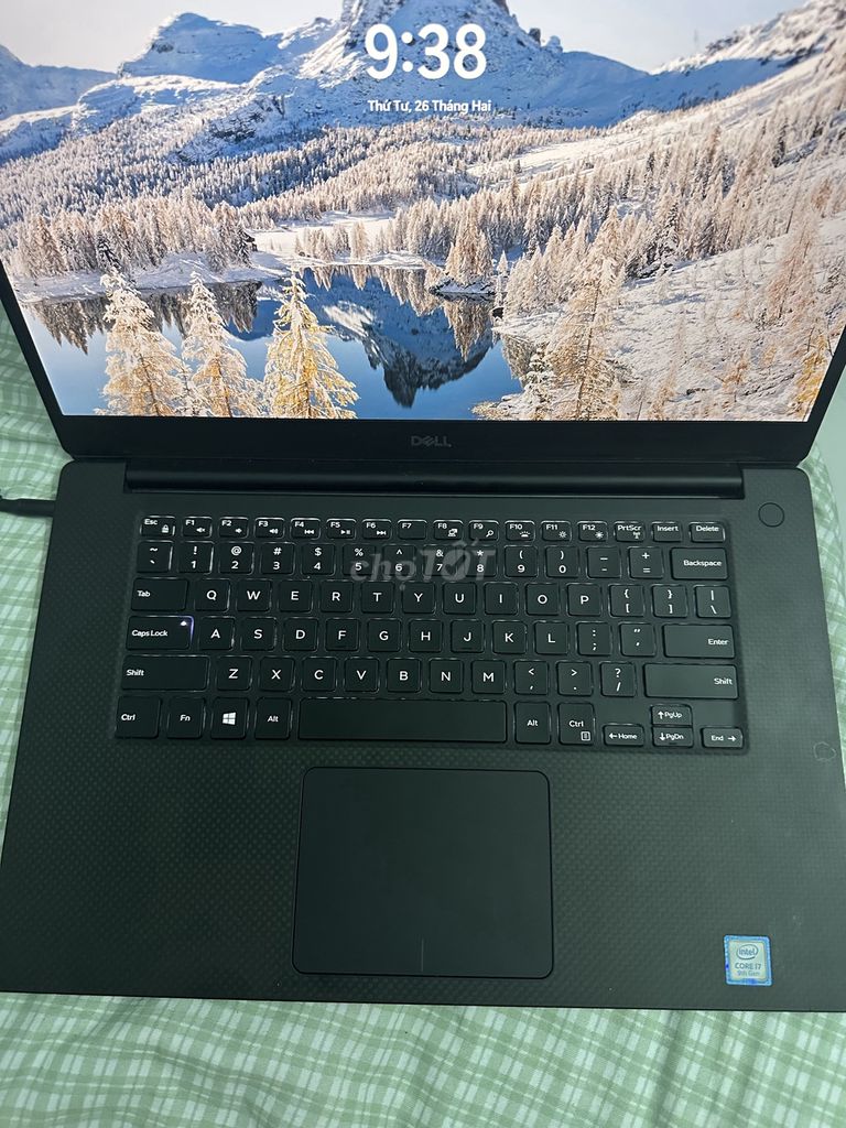 Dell xps 15 7590 core i7 9750H ram 16gb GTX 1650