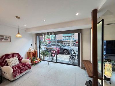 Аренда · 4 комн. · 45 м² · Quận Hải Châu, ул. Đường Lê Quý Đôn