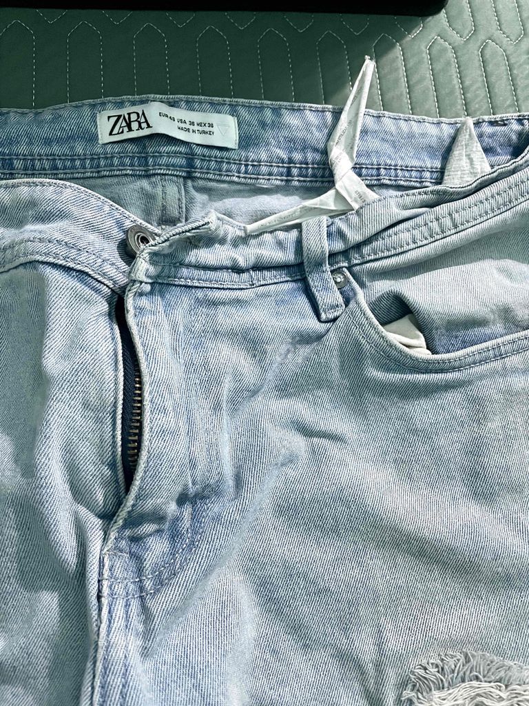 zara man rách bụi độ mới cao size 35 36 nút đẹp