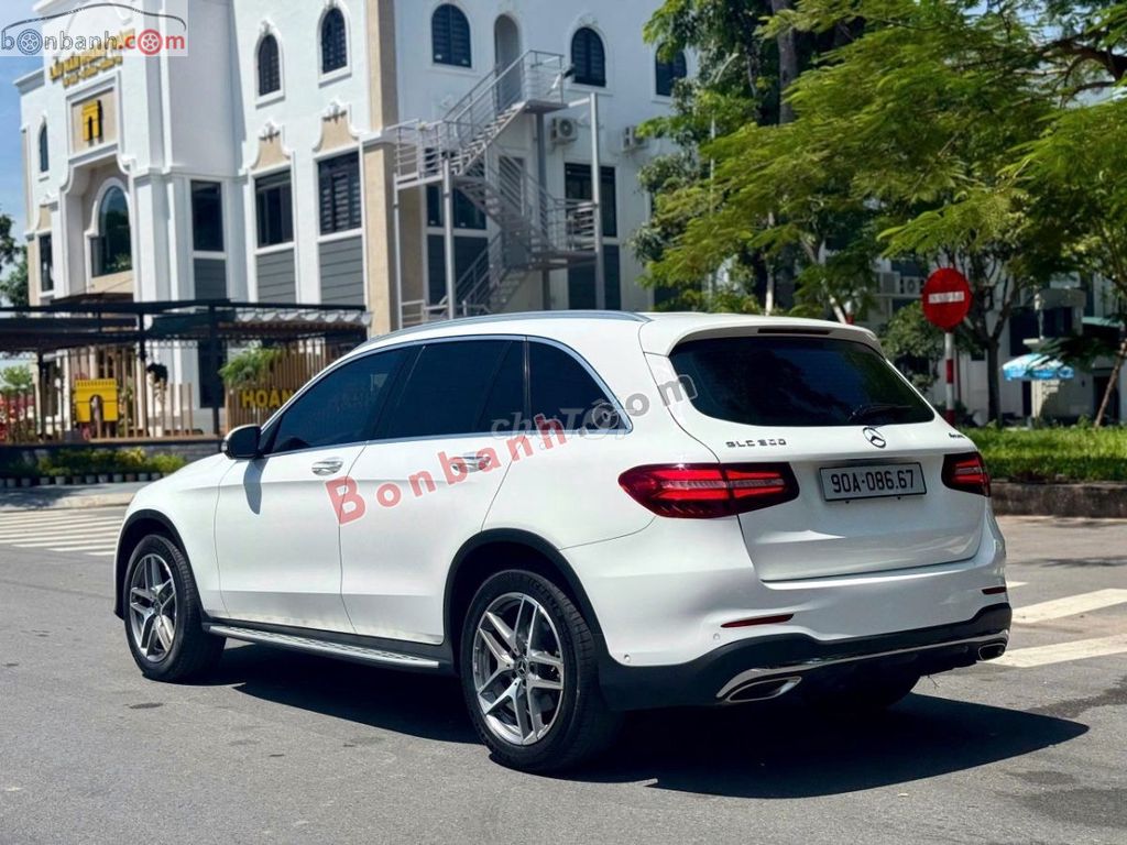 Mercedes Benz GLC 300 4Matic 2019 - 1 Tỷ 130 Triệu. Mua bán Ô tô tại Thành phố Hải Dương Hải Dương được đăng bởi Hiền Kim hình 3