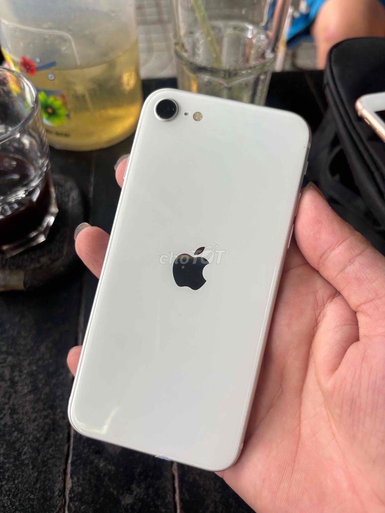 Apple iPhone SE 128GB Trắng có nhận giao lưu. Mua bán Điện thoại tại Quận Bình Tân Tp Hồ Chí Minh được đăng bởi Bình Tân hình 1