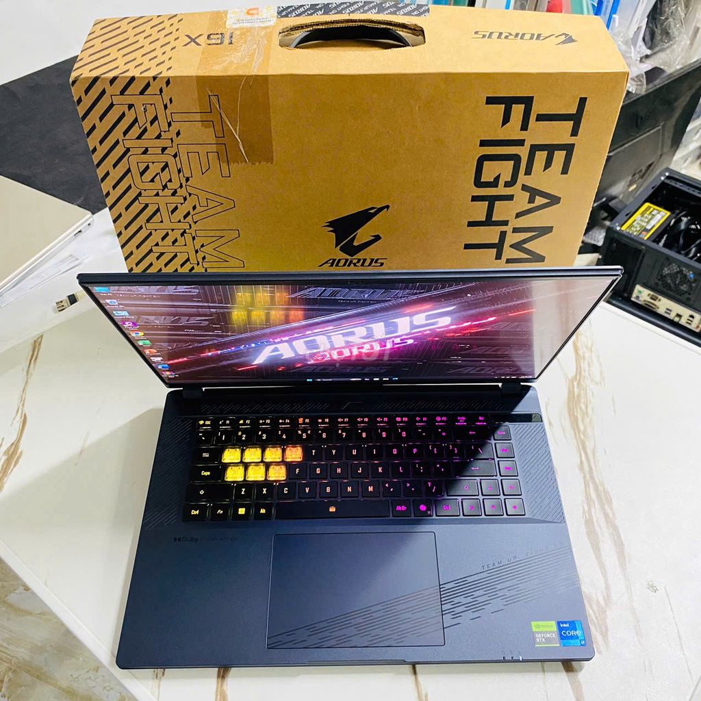 GIGABYTE AORUS X6LAG i7- 14650HX 16/1T RTX4070-8G. Mua bán Laptop tại Quận Ninh Kiều Cần Thơ được đăng bởi Võ Diện hình 1