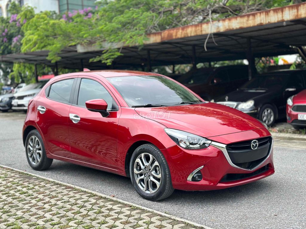 Mazda 2 2019 Sport Luxury Hatback Đỏ Nhập Khẩu. Mua bán Ô tô tại Quận Cầu Giấy Hà Nội được đăng bởi Vũ Kiên hình 3