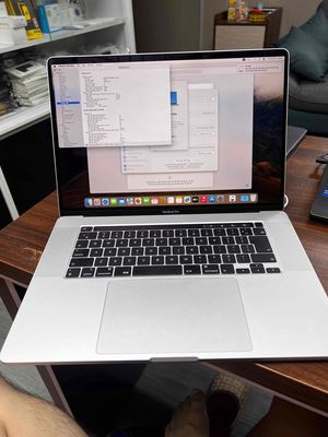 macbook pro 2019 16 inch i7/16/512