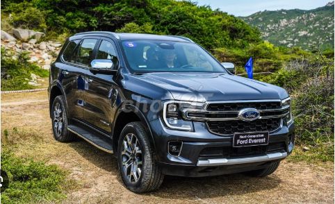 Ford Everest  giảm tiền mặt khủng kèm quà tặng. Mua bán Ô tô tại Quận Bình Tân Tp Hồ Chí Minh được đăng bởi Ford miền Nam hình 3