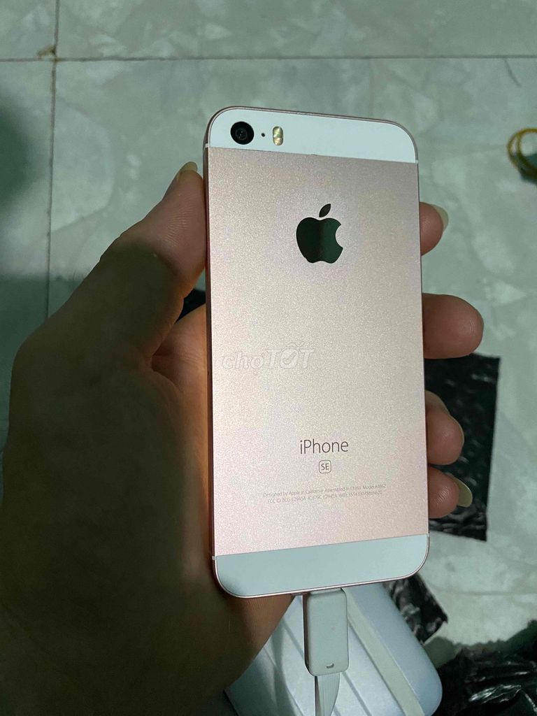 iphone 5se. Mua bán Điện thoại tại Thị xã Tân Uyên Bình Dương được đăng bởi sang plus hình 1