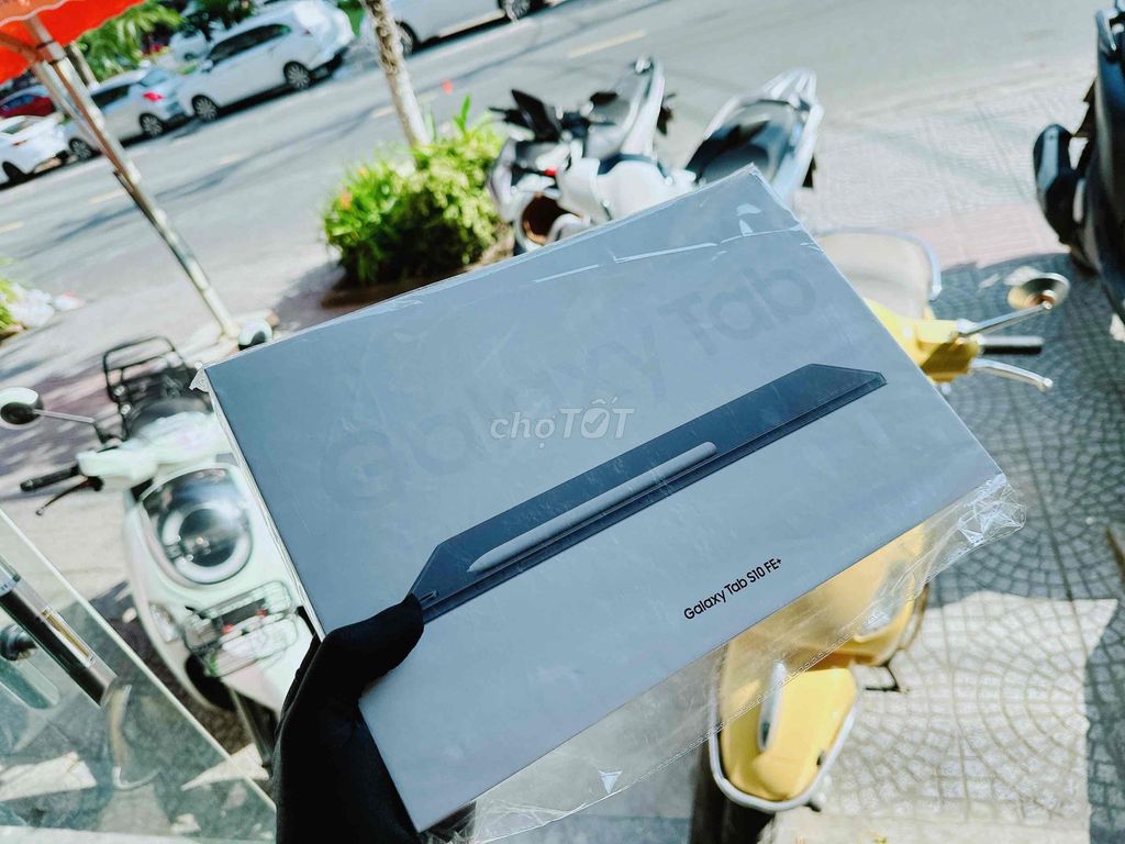 Samsung Tab S10 FE Plus 13.1in 12GB/256G new 100%. Mua bán Máy tính bảng tại Quận Hải Châu Đà Nẵng được đăng bởi Hoàng Anh Tuấn hình 1
