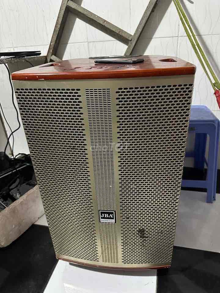 Loa kéo JBA Gỗ Nâu 4 tac 2 micro. Mua bán Tivi, Âm thanh tại Thành phố Biên Hòa Đồng Nai được đăng bởi Thu bằng giá bán hình 1