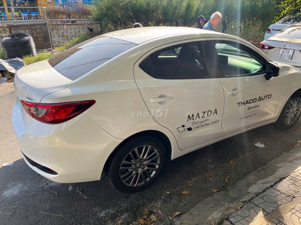 Mazda 2 2022 Luxury - 21000 km. Mua bán Ô tô tại Quận Liên Chiểu Đà Nẵng được đăng bởi Anh Quy hình 5