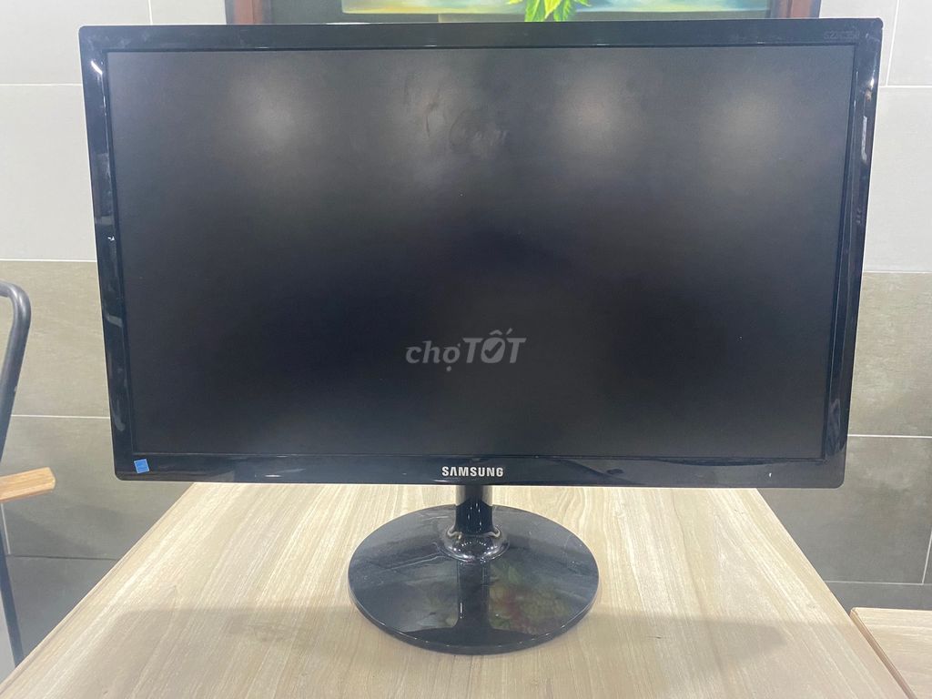 Màn Hình Samsung SyncMaster Led S23C350H 23 Inch