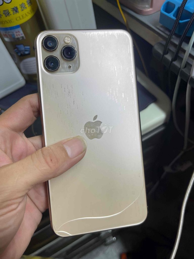 iPhone 11 Pro Max 256GB Vàng Đã sử dụng. Mua bán Điện thoại tại Thành phố Tân An Long An được đăng bởi Mua bán điện thoại cũ hình 1