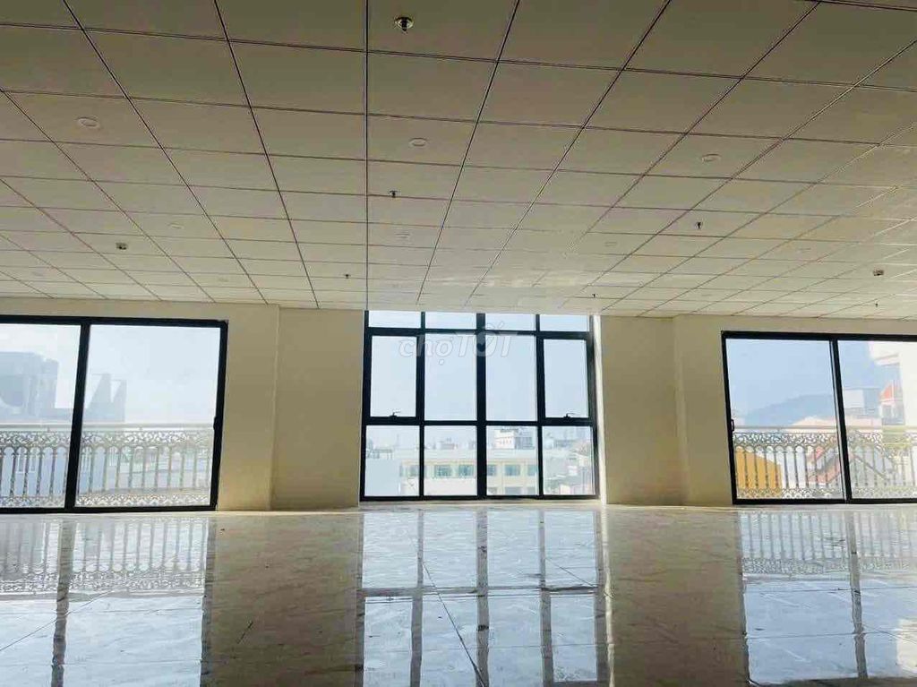 ❤️CHO THUÊ VĂN PHÒNG DT :600m2 , NGANG :20M , VP MỚI XÂY RẤT ĐẸP. Cho thuê văn phòng, mặt bằng kinh doanh tại Quận Hải Châu Đà Nẵng được đăng bởi NGUYỄN VĂN ĐÀO hình 5