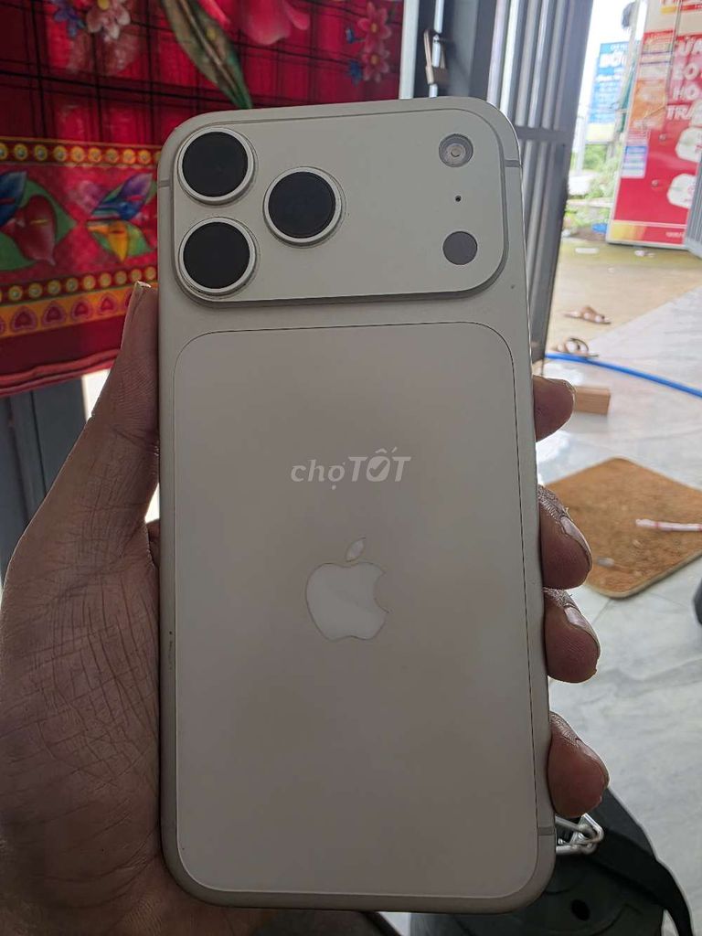 Apple iPhone 17 Pro Max 256GB Trắng. Mua bán Điện thoại tại Huyện Cẩm Mỹ Đồng Nai được đăng bởi Tèo Apple hình 1