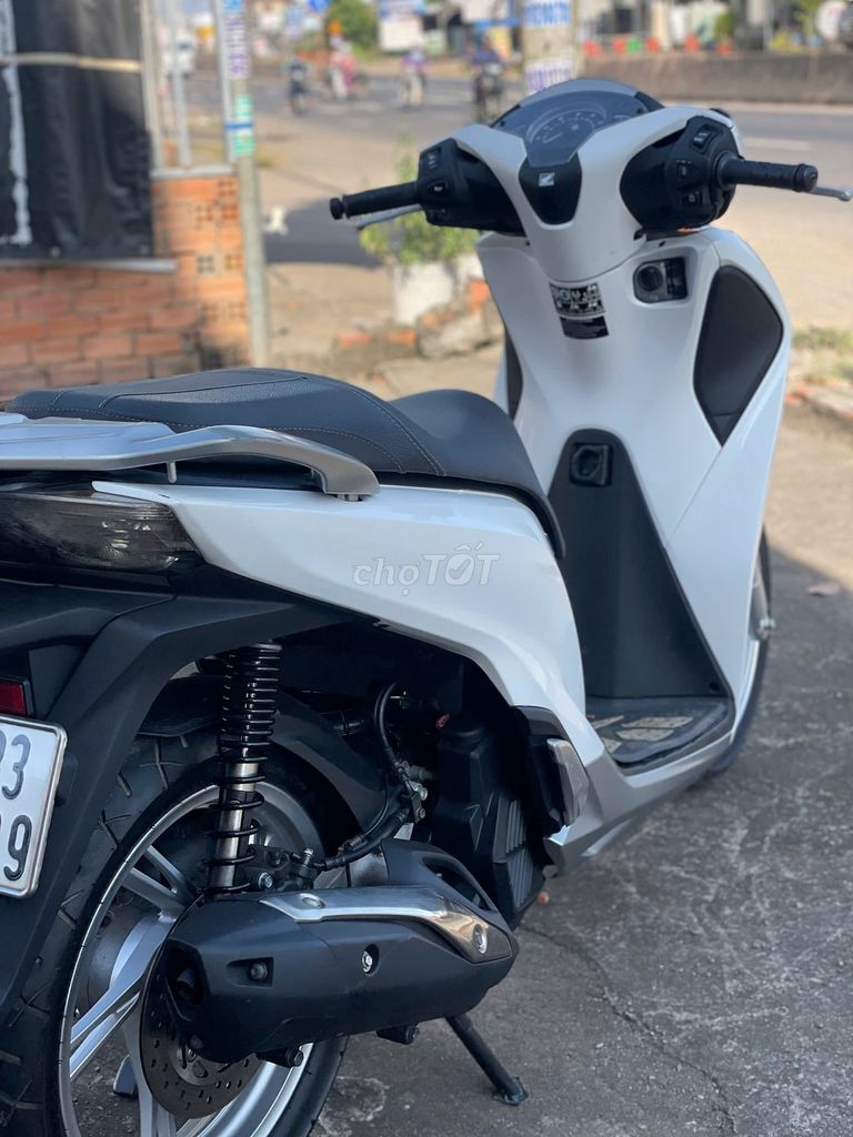 🔥SH 125 ABS 2019 – XE NHƯ MỚI, KHÔNG MỘT VẾT XƯỚC. Mua bán Xe máy tại Huyện Trảng Bom Đồng Nai được đăng bởi phương hình 12
