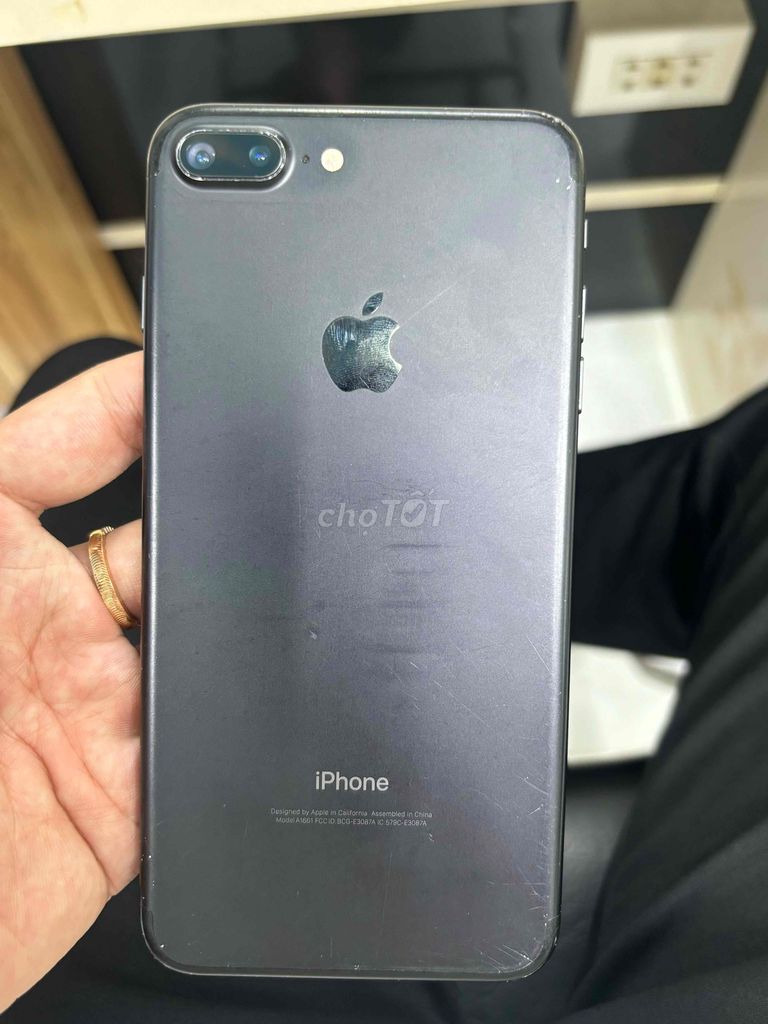 cần bán  iP 7 Plus 32GB Đen Mvt pin 100. Mua bán Điện thoại tại Thành phố Long Xuyên An Giang được đăng bởi Lntt hình 1