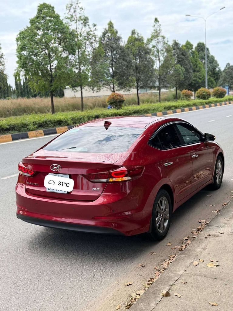 Bán xe ELANTRA số tự động cọp rất đẹp. Mua bán Ô tô tại Thành phố Buôn Ma Thuột Đắk Lắk được đăng bởi Phúc Thiện hình 6