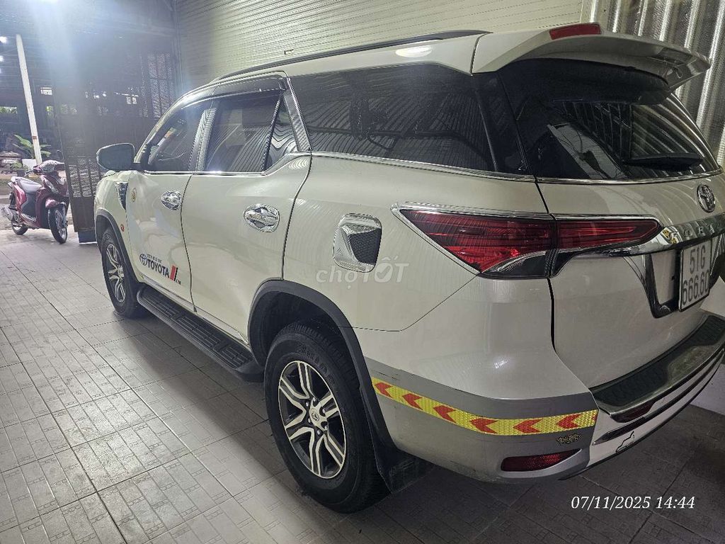 Toyota Fortuner 2.4AT 41.000 km. Mua bán Ô tô tại Quận Gò Vấp Tp Hồ Chí Minh được đăng bởi Cường Lã Auto hình 11