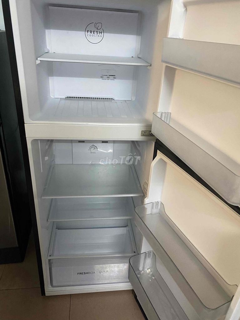 Tủ lạnh Aqua Inverter Đen. Mua bán Tủ lạnh tại Thành phố Thủ Dầu Một Bình Dương được đăng bởi Nguyensyquyanh hình 1