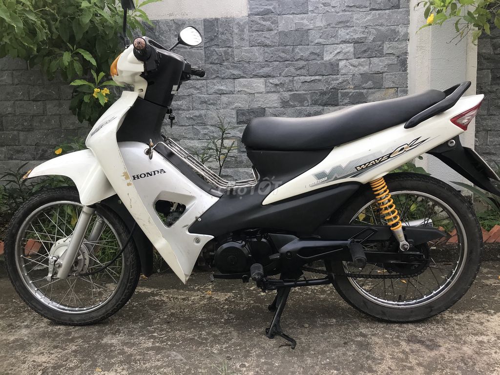 Xe wave hàn quốc màu trắng biển số tphcm. Mua bán Xe máy tại Huyện Bến Lức Long An được đăng bởi Nguyên  hình 1