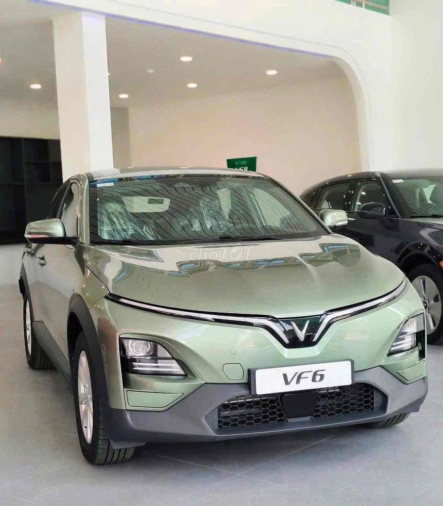 VinFast VF6eco màu Xanh Lá Nhạt. Mua bán Ô tô tại Huyện Bình Chánh Tp Hồ Chí Minh được đăng bởi Phát Nguyễn VinFast hình 3
