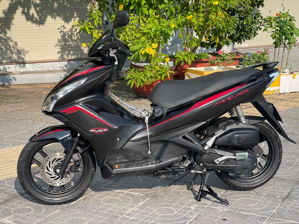 Honda Air Blade 125, линзованные фары, 2014, черный, оригинал