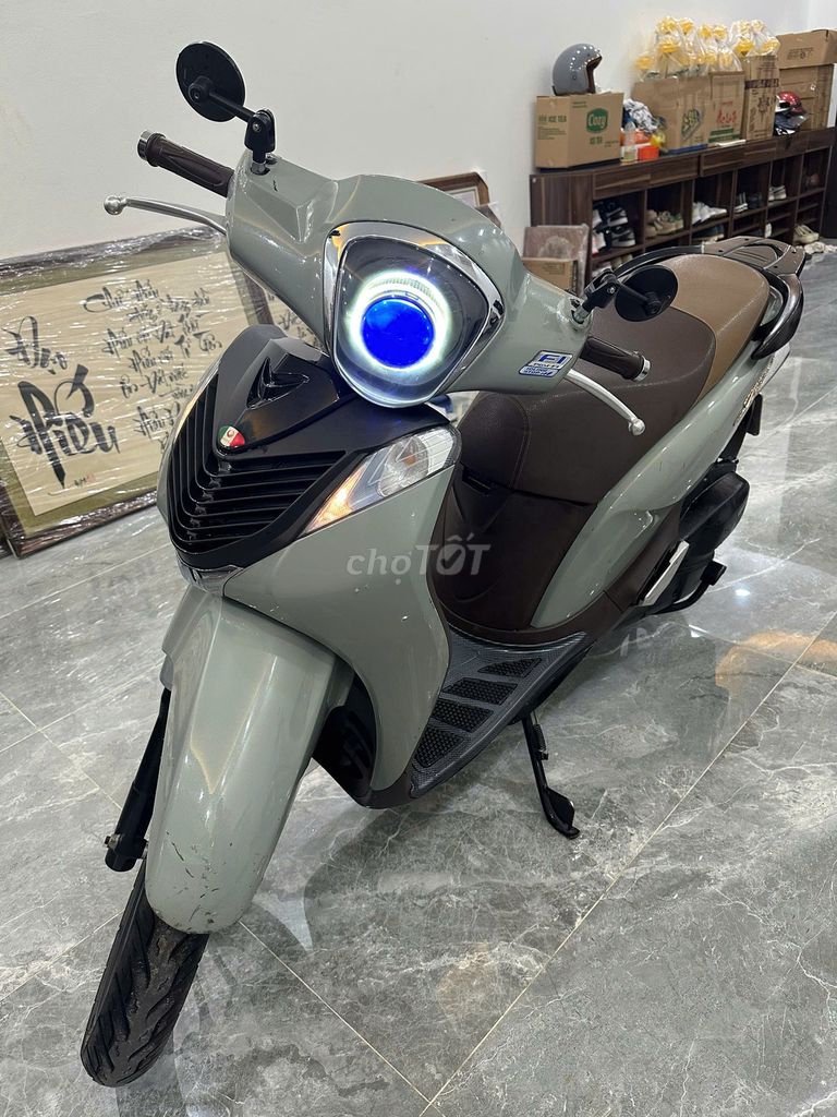 Chính chủ cần bán SHmode xe đẹp ko lỗi lầm Gdtt HN. Mua bán Xe máy tại Quận Hà Đông Hà Nội được đăng bởi Khiêm Nguyễn hình 3