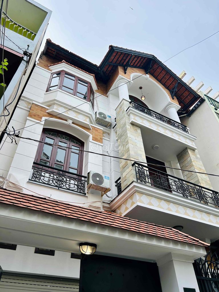Аренда · 1 комн. · 32 м² · Quận Bình Thạnh, ул. Đường Nguyễn Cửu Vân