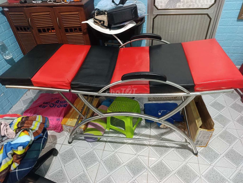 Giường gội đầu Đen Nhựa Kim loại. Mua bán Giường, chăn ga gối nệm tại Thành phố Bạc Liêu Bạc Liêu được đăng bởi Mỹ Phẩm Hồng Gia hình 1