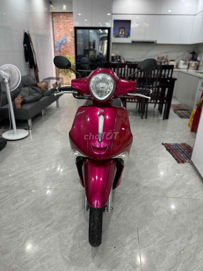 Yamaha Janus 2018 красный Вьетнам