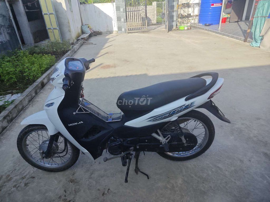Honda Wave 110 бело-черный
