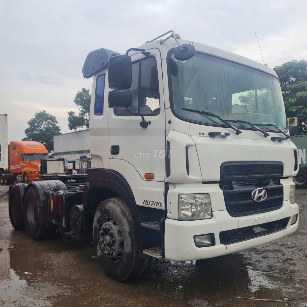 Bán đầu Huyndai HD700 năm 2015. Giá 675tr