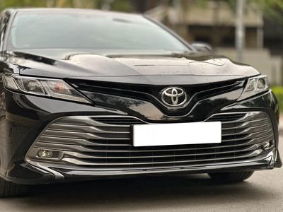 Toyota Camry 2.0G sx 2021 xe đã đi 5vạn Km