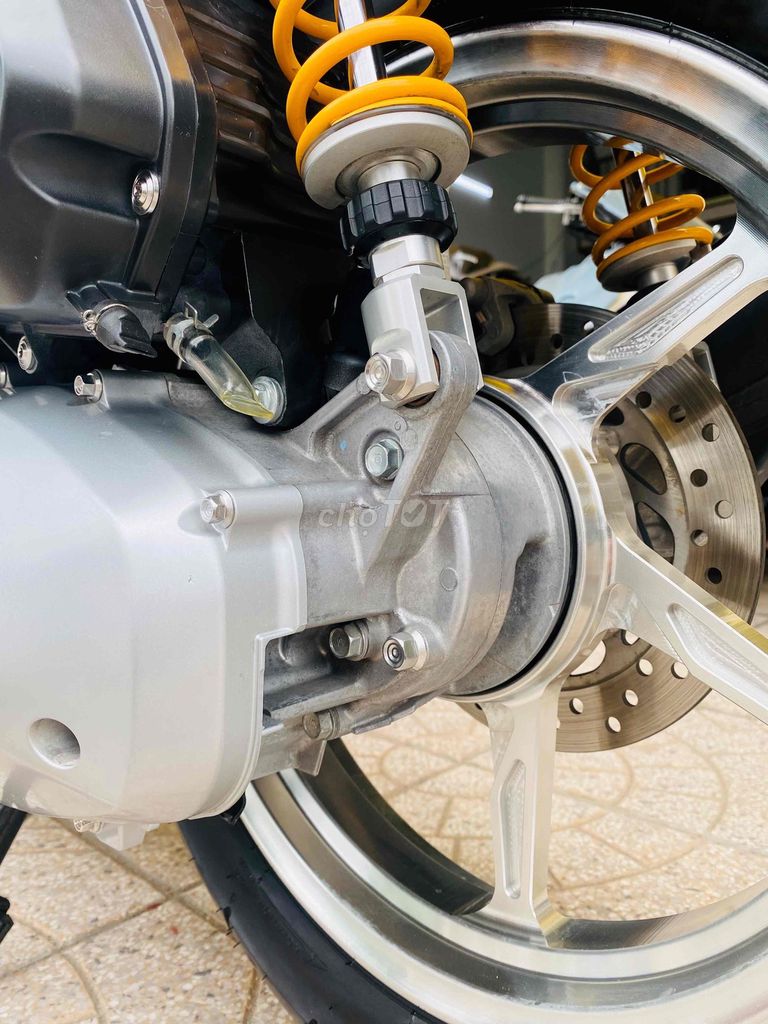 SH 160 CBS 2024 chuẩn 9k km độ kiểng siêu đẹp✅. Mua bán Xe máy tại Quận Ninh Kiều Cần Thơ được đăng bởi Hiếu Xe máy Tân Liên Hưng 2 hình 13