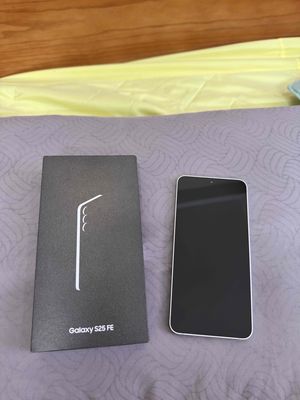 Samsung Galaxy S25 FE chính hãng bảo hành 2/2028