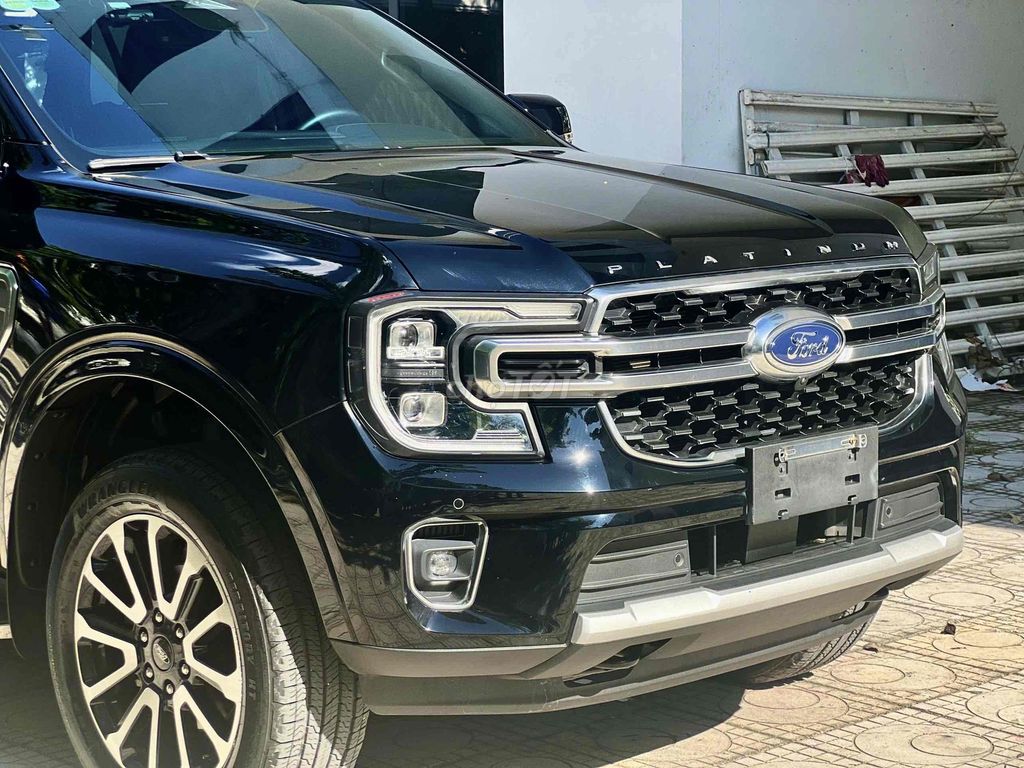 Форд Эверест Платинум 2.0L 4x4, производство 2025 г.