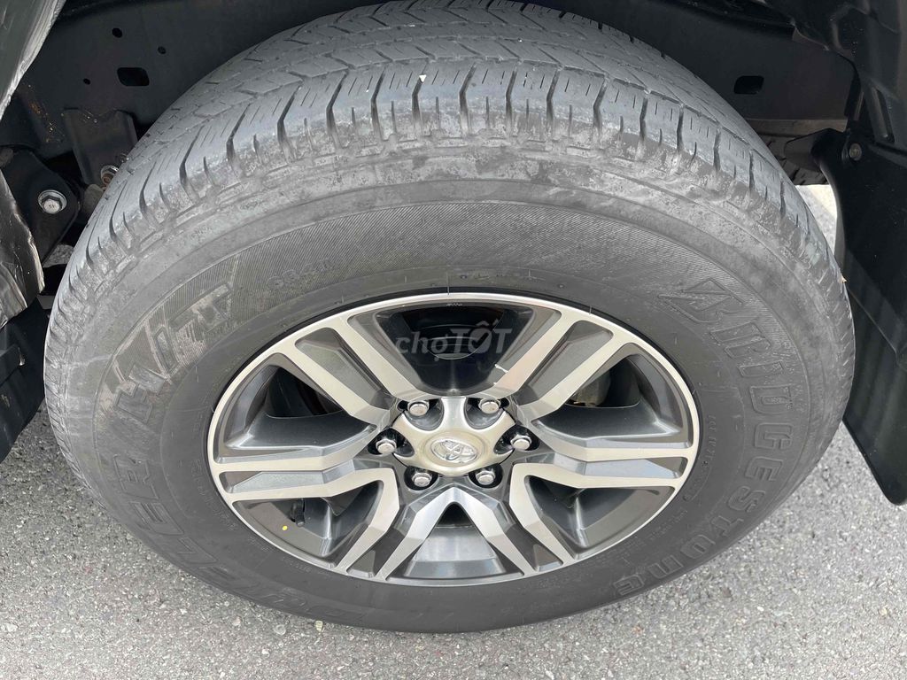 Toyota Fortuner Dầu AT 2019 - 90079km. Mua bán Ô tô tại Quận Bình Thạnh Tp Hồ Chí Minh được đăng bởi Dinh Hieu hình 15