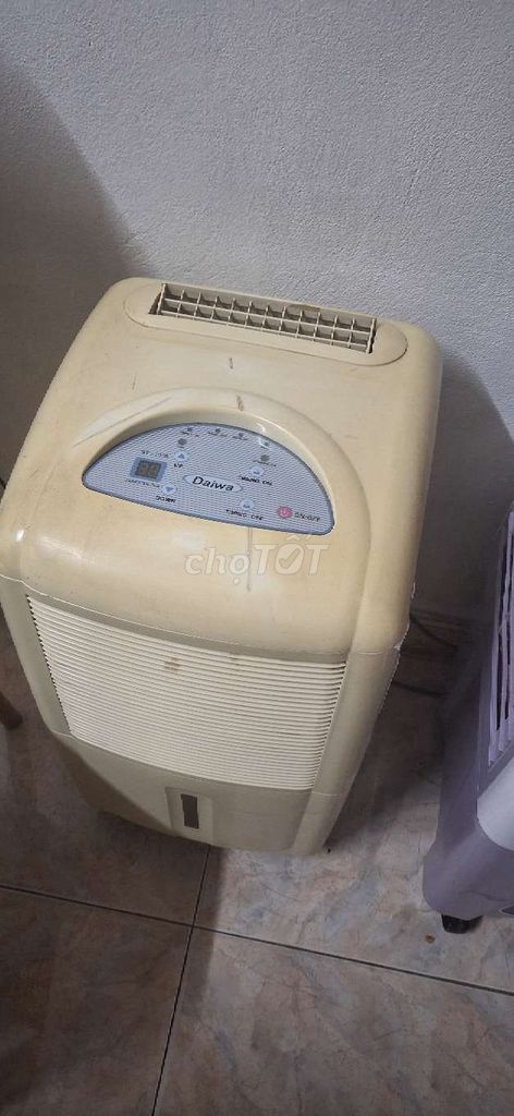 Máy hút ẩm Daiwa Trắng kem. Mua bán Nội thất, đồ gia dụng khác tại Quận Lê Chân Hải Phòng được đăng bởi Vinh hình 1