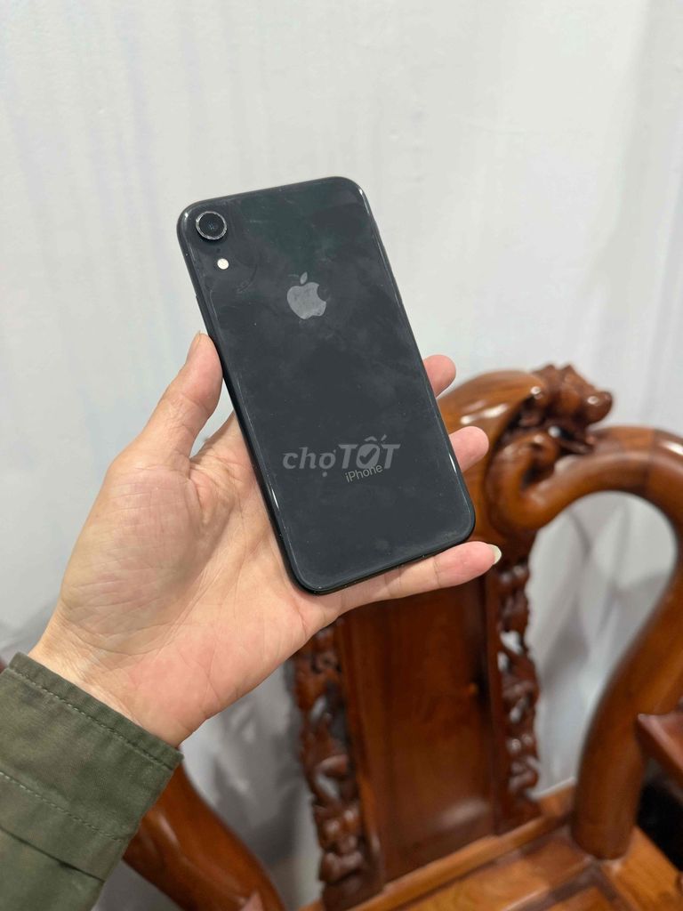iPhone Xr 64GB Đen Đã sử dụng Kèm sạc. Mua bán Điện thoại tại Thành phố Buôn Ma Thuột Đắk Lắk được đăng bởi Nguyễn Tâm hình 1