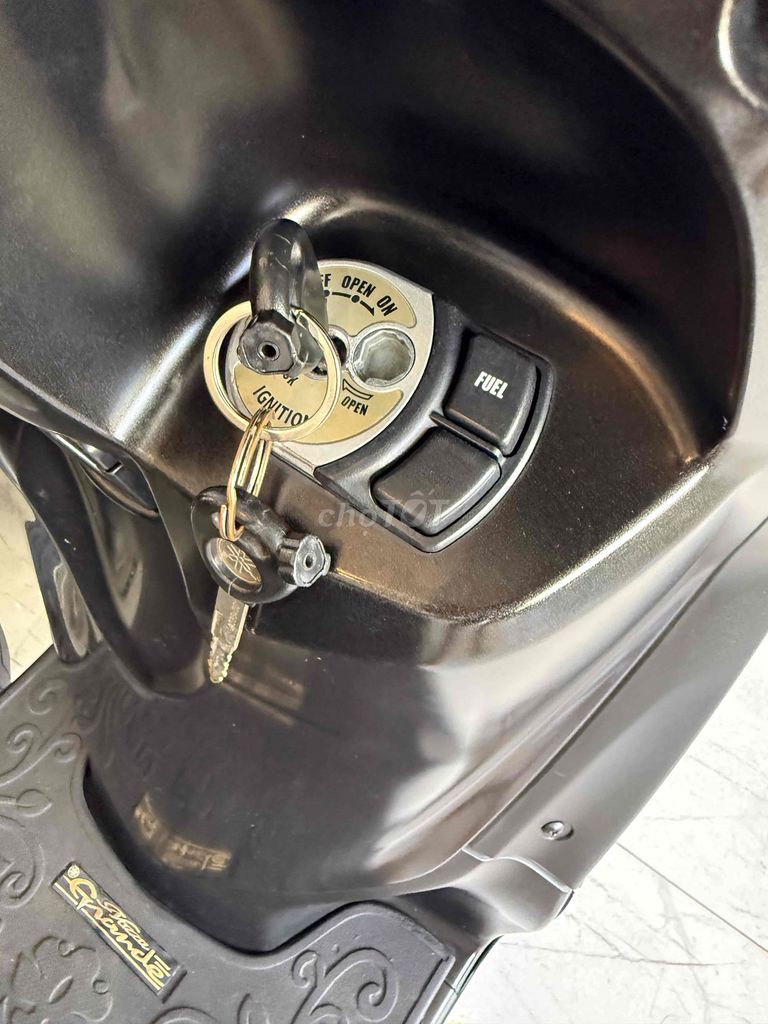 GRANDE 2016 - Xe Zin - Máy Zin Cực Êm - Bs 68. Mua bán Xe máy tại Thành phố Rạch Giá Kiên Giang được đăng bởi XE MÁY CŨ TÂN 128 hình 3