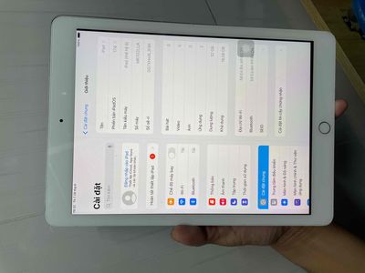 ipad Gen 6 wifi 32gb full chức năng chỉ hư pin. Mua bán Máy tính bảng tại Quận 12 Tp Hồ Chí Minh được đăng bởi Tính