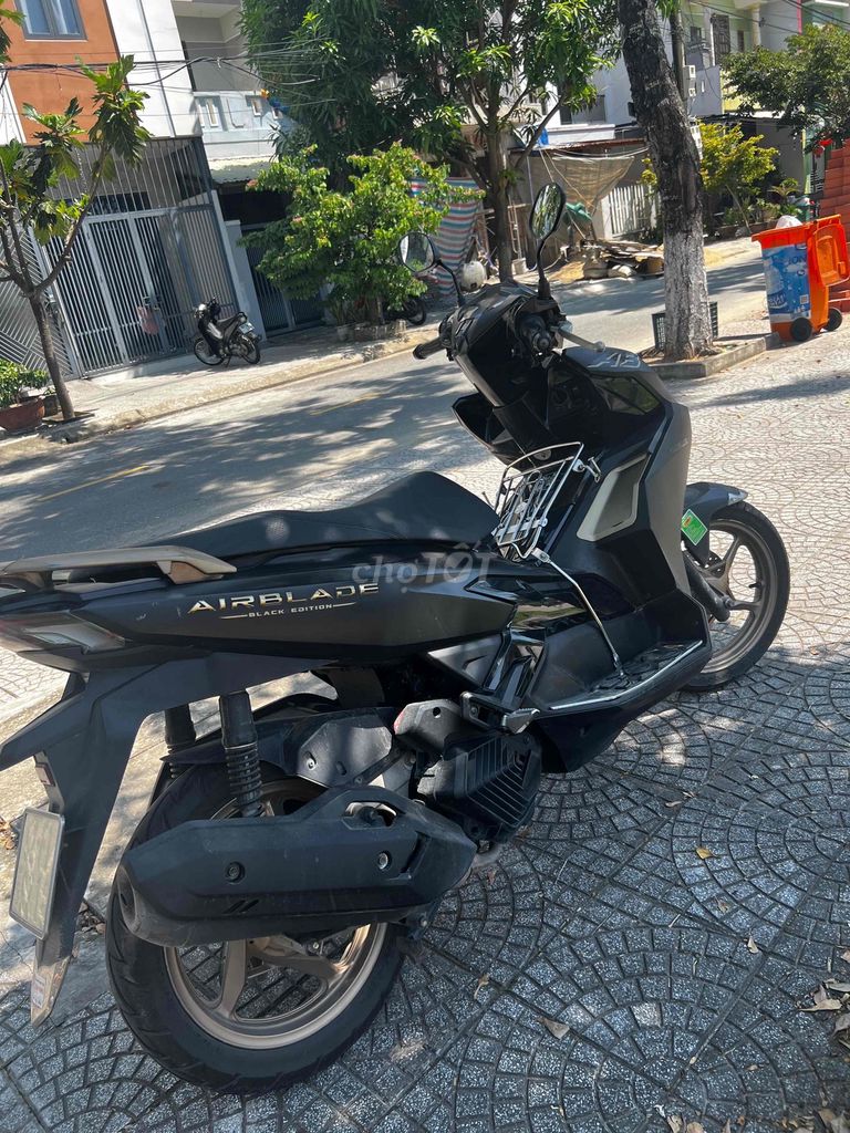 Воздушное лезвие Honda 125 2022 Черное