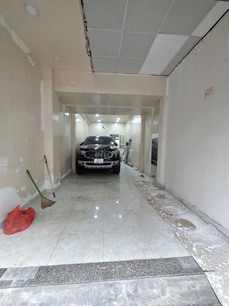 Аренда · 3 комн. · 56 м² · Quận 10, ул. Đường Nguyễn Tri Phương