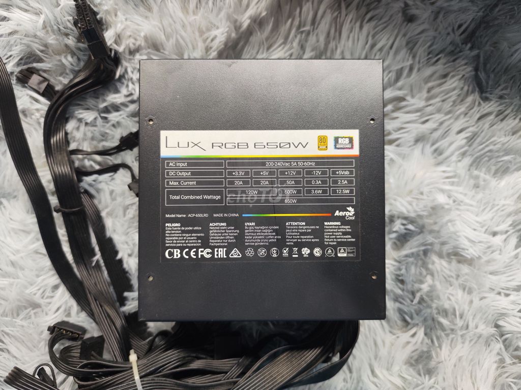 Nguồn Aerocool LUX RGB 650W 80 Plus Bronze BH 5/25