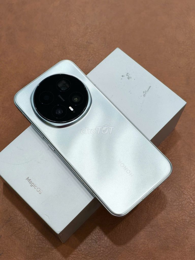 Honor Magic 8 Pro 5g nội địa 16-512gb Fullbox. Mua bán Điện thoại tại Quận Đống Đa Hà Nội được đăng bởi Hn Store hình 1