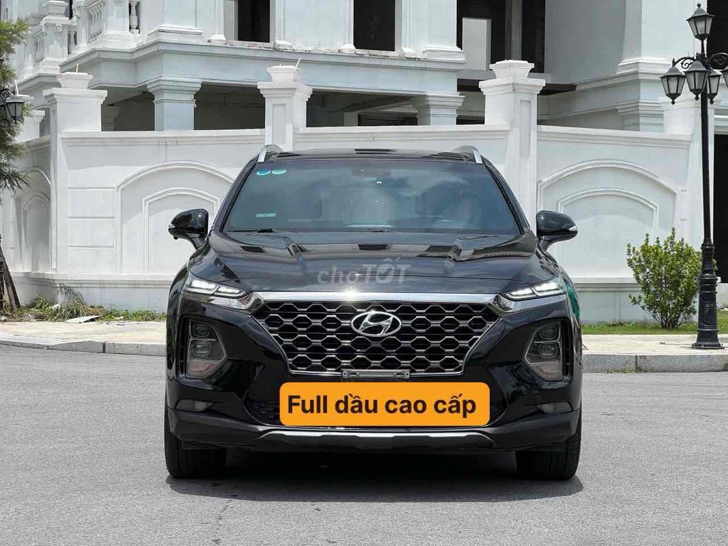 Hyundai Santa Fe 2019 2.2L AT 4WD - 90000 km. Mua bán Ô tô tại Quận Long Biên Hà Nội được đăng bởi Le hao hình 1