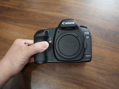 máy ảnh Canon 5D2 đẹp
