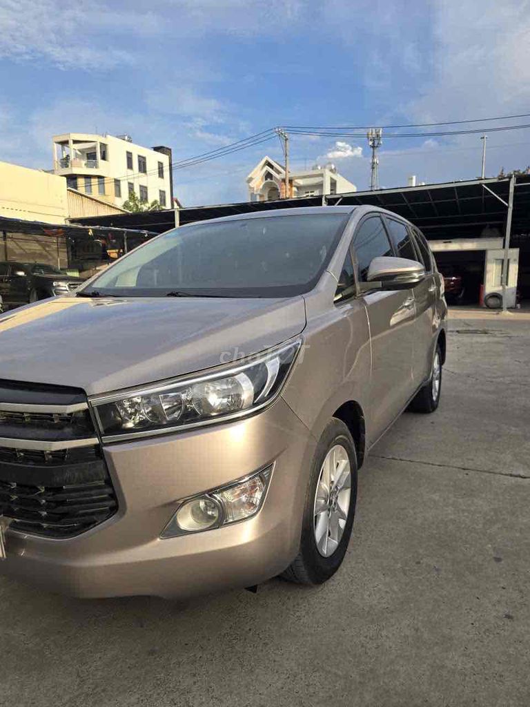 Toyota Innova 2018 photo 5