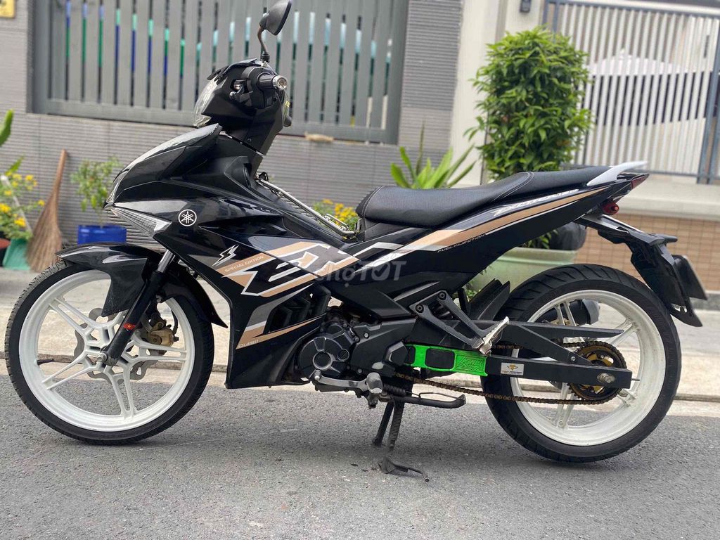 Exciter 150(2017)bstp,xe đẹp zin,máy móc êm ru. Mua bán Xe máy tại Quận 7 Tp Hồ Chí Minh được đăng bởi Trung Anh hình 5