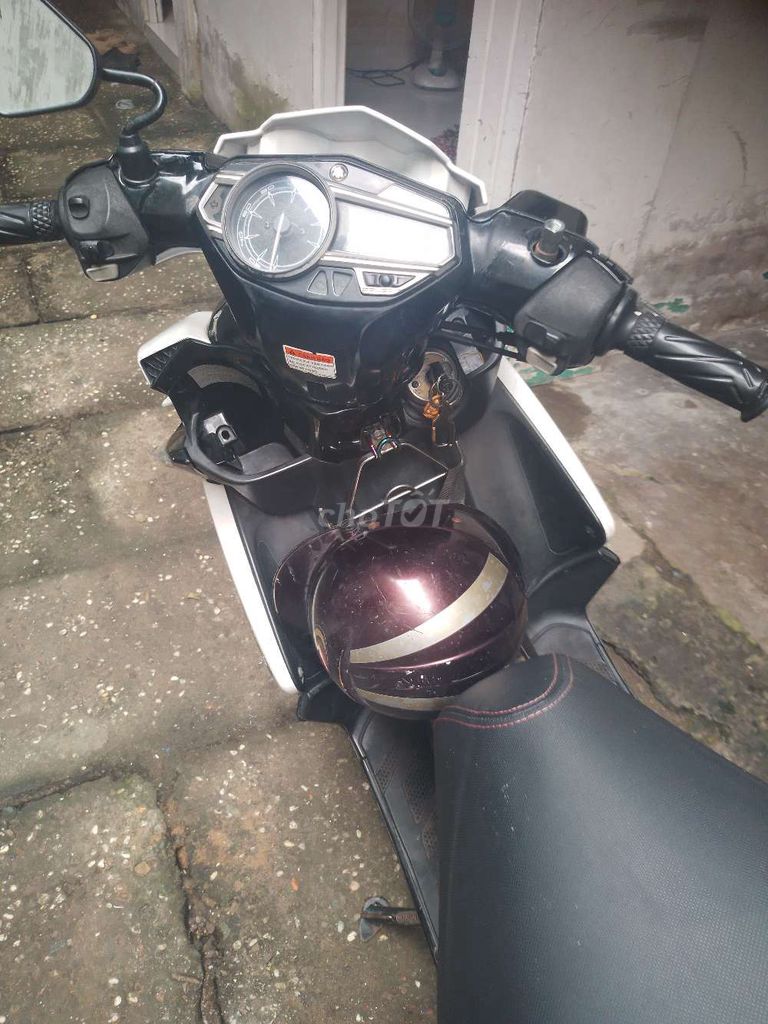 Nouvo 5 fi máy cưc kỳ êm tiết kiêm xăng. Mua bán Xe máy tại Quận 6 Tp Hồ Chí Minh được đăng bởi Duy tường  hình 3